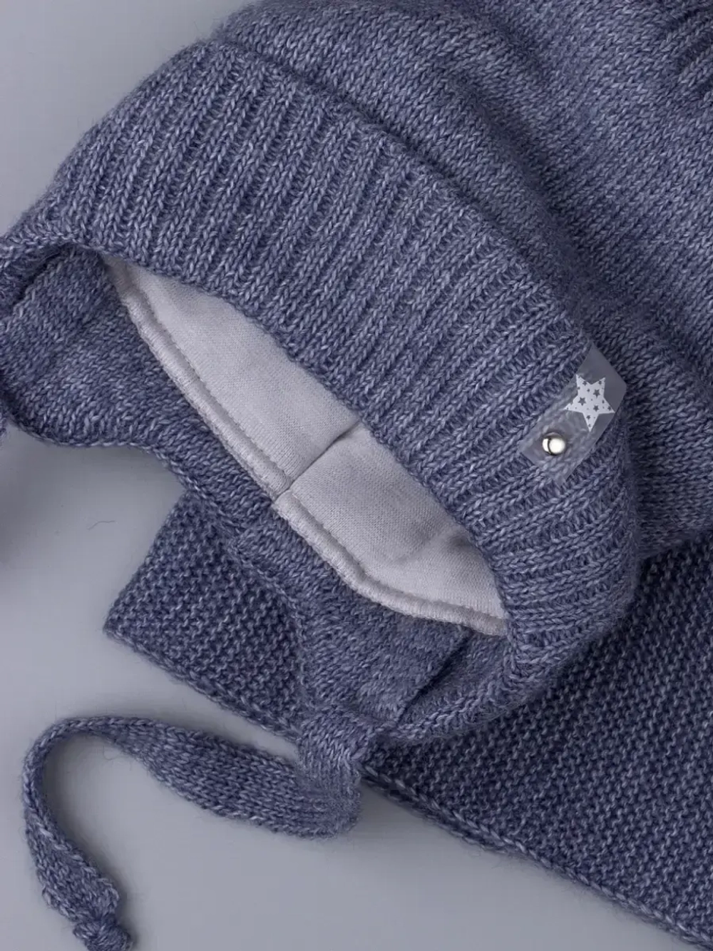 Шапка для мальчика зимняя вязаная и снуд