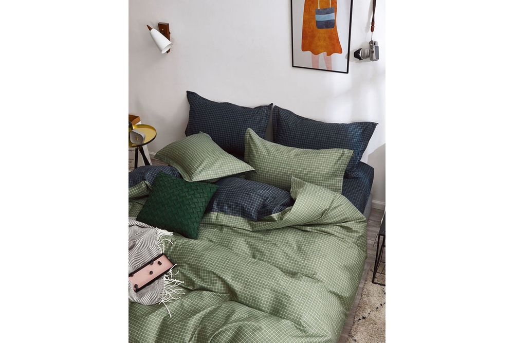 Постельное белье GoodNight Сатин Делюкс 14 с компаньоном 2 сп. с евро (с нав. 50х70)