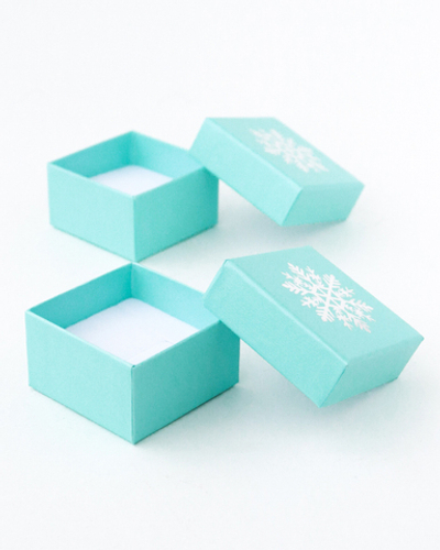 Футляр картонный "СНЕЖИНКА"