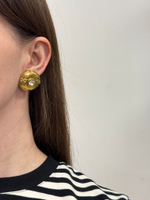 Клипсы с кристаллами Chanel