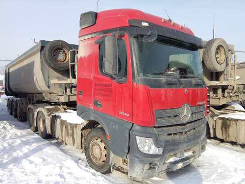 Mercedes-Benz Actros 6x4 Седельный тягач 2645 LS (Дизельный, 12,8 л, 449 л.с., МТ)
