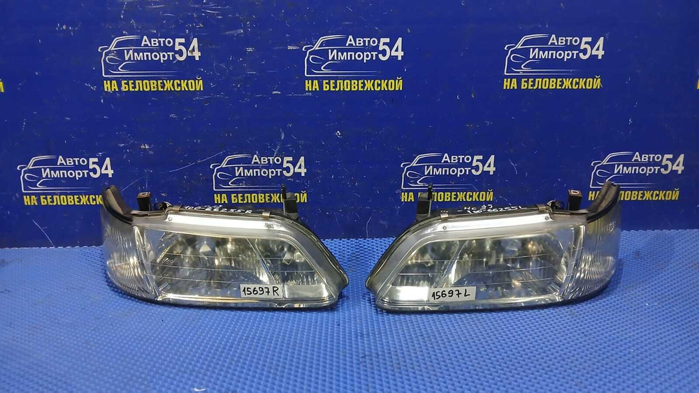 Фара передняя левая NISSAN LAUREL 1997-1999