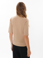 Женская водолазка бежевая трикотажная с коротким рукавом