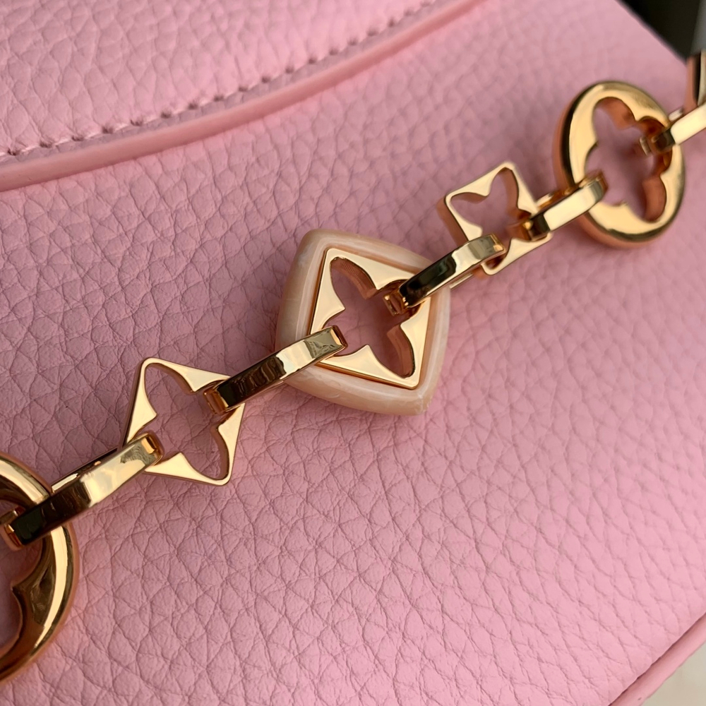 Louis Vuitton Capucines Mini