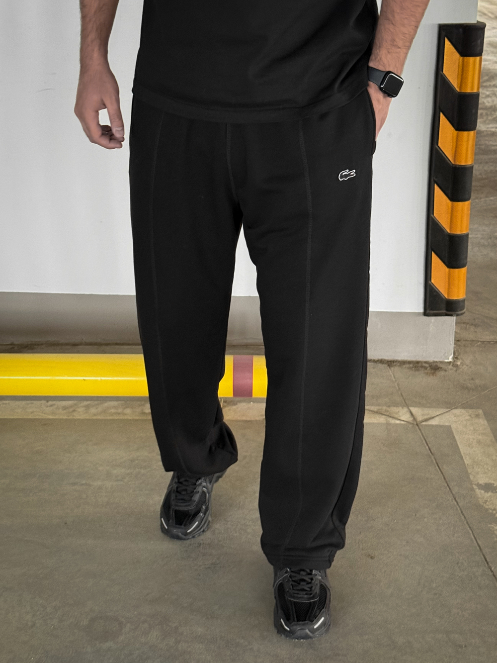 Штаны Lacoste #135 (черн.)