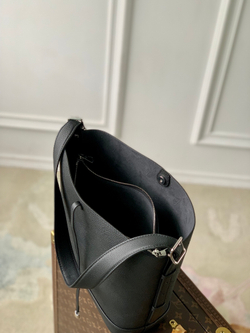 Louis Vuitton Flore