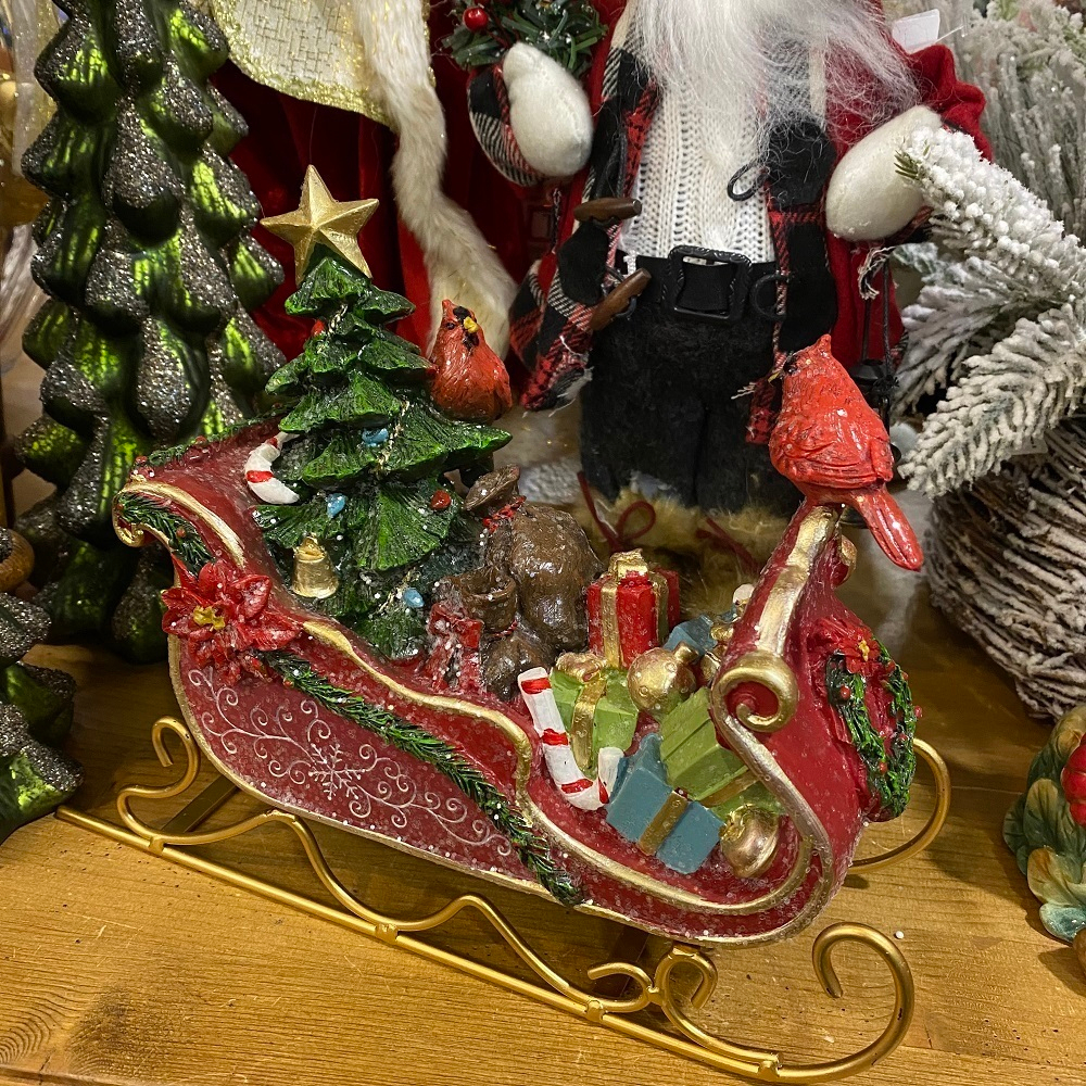 Сани с подарками