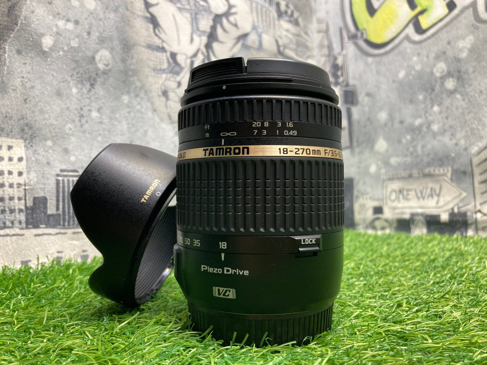 Tamron AF 18-270mm 3.5-6.3 Di II VC PZD