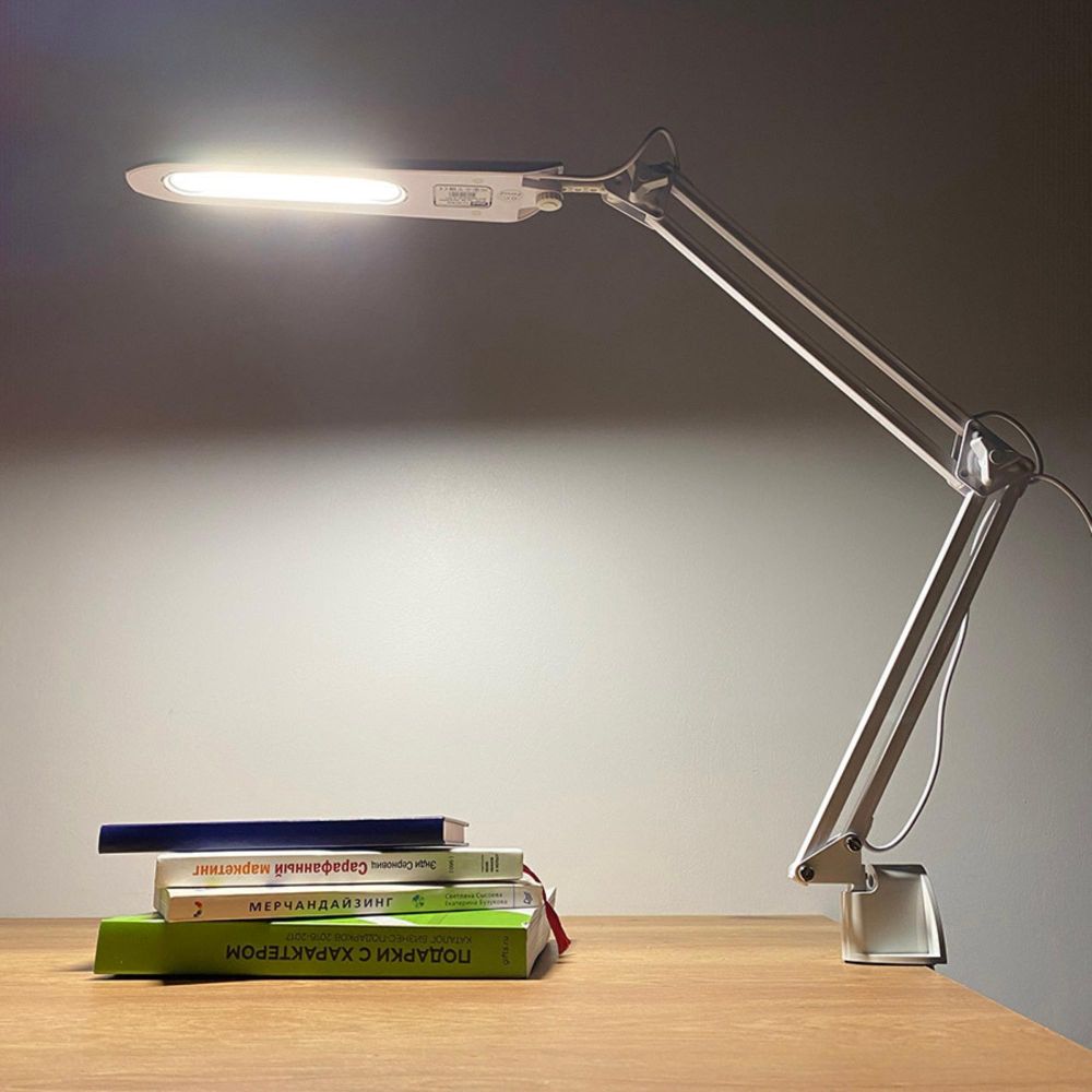 TLD-524 White-8W-Светильник настольный на струбцине-LED-500Lm-4500K-Dimmer-Цвет-белый