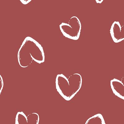 сердечки на бордовом фоне