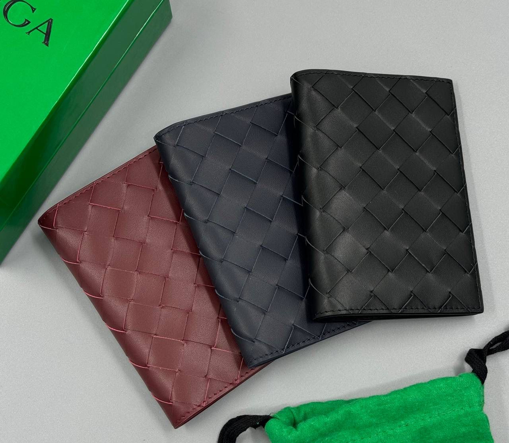 Обложка на паспорт Bottega Veneta