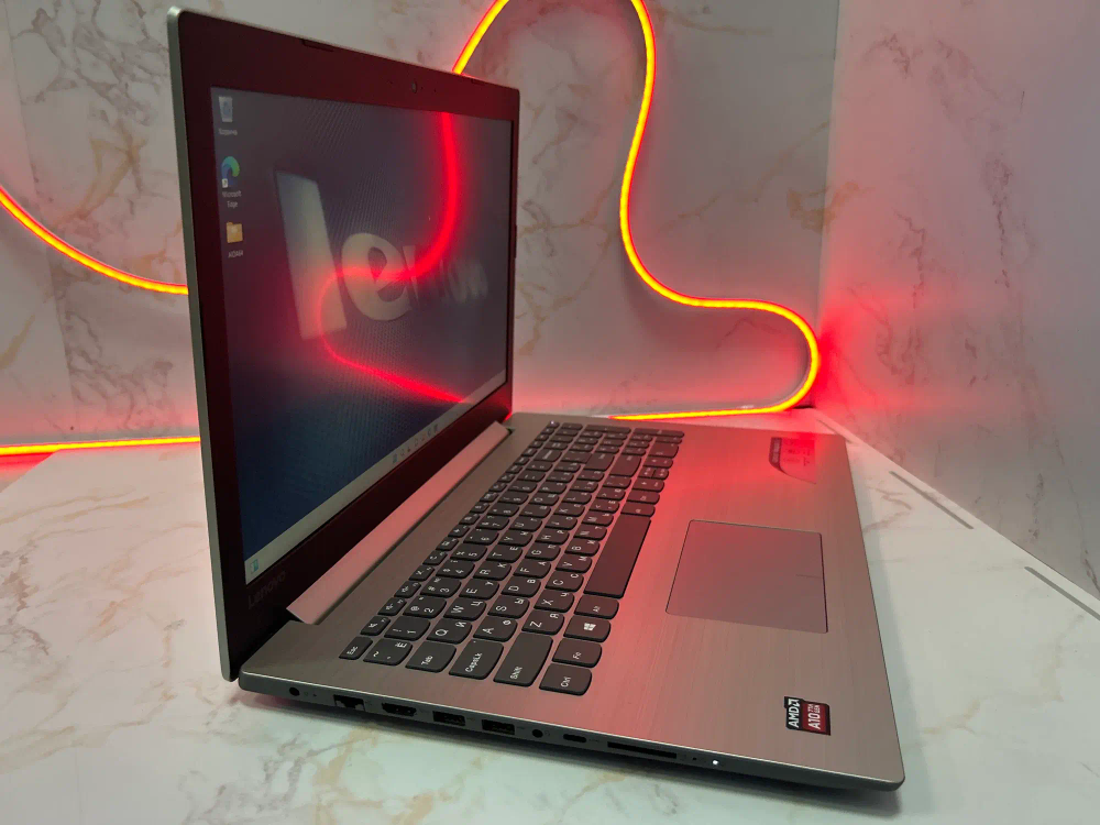Ноутбук Lenovo 320-15ABR. Конфигурация: A10-9620P/8GB/128GB/Radeon R7 M440/Win11/FHD