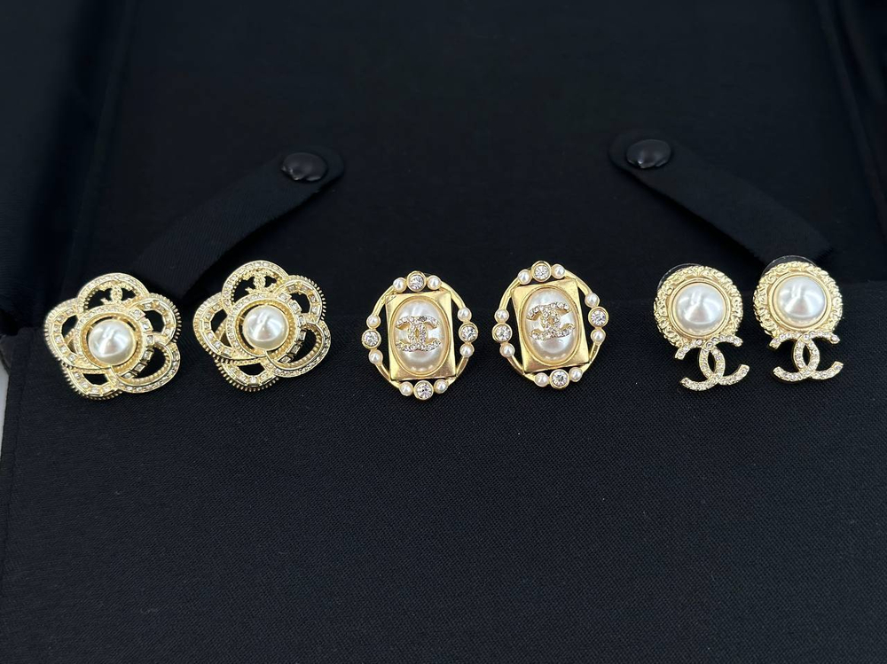 Серьги CHANEL