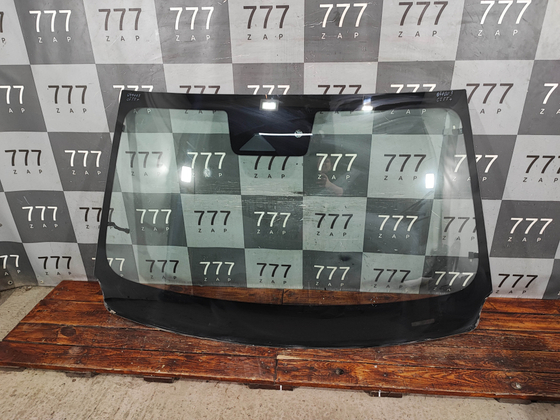 Стекло лобовое с обогревом Changan CS55PLUS 21-нв Б/У Оригинал 5206010AW206