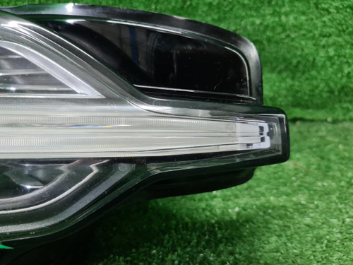 Битая Фара правая Volvo S60 3 (2018-н.в.) LED