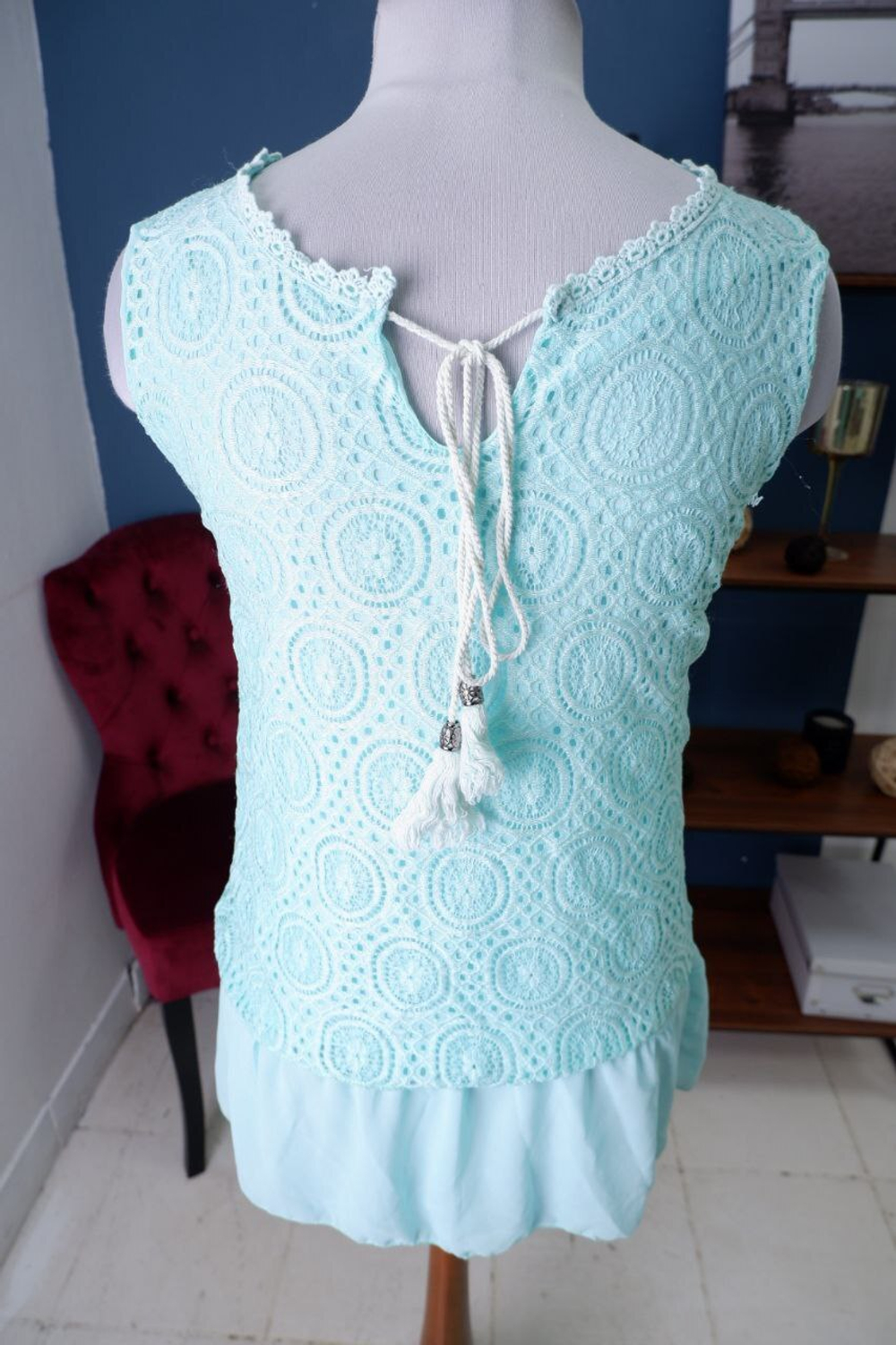 Блузка бирюзовая с кружевом 44-46 размер
