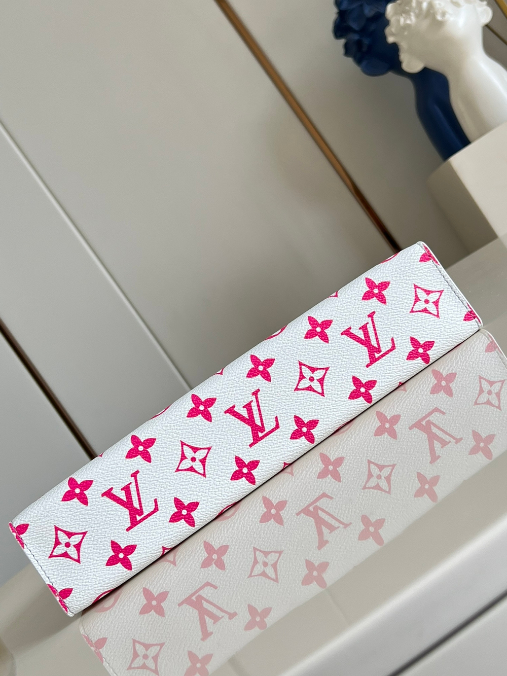 Louis Vuitton Pochette Voyage MM