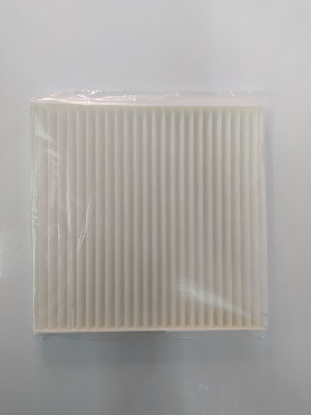 Фильтр салонный для Toyota ОЕМ № 87139-28010, 88568-02020