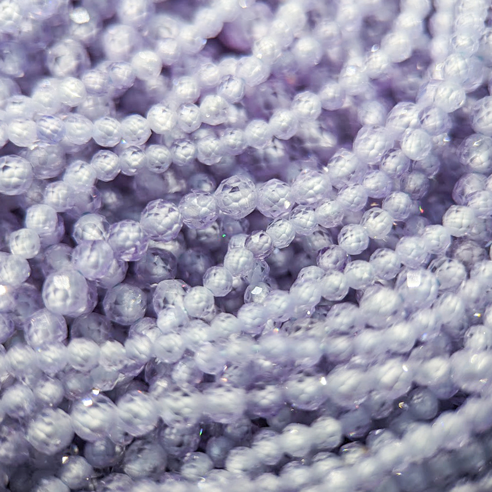 ц2-сс Цирконий (фианит) светло-сиреневый, шар огранка 2мм, 38см