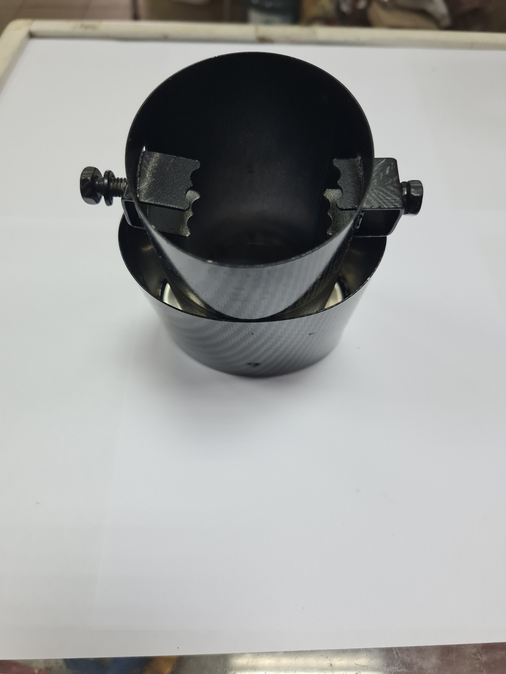 Насадка на глушитель универсальная тёмного цвета тюнинг