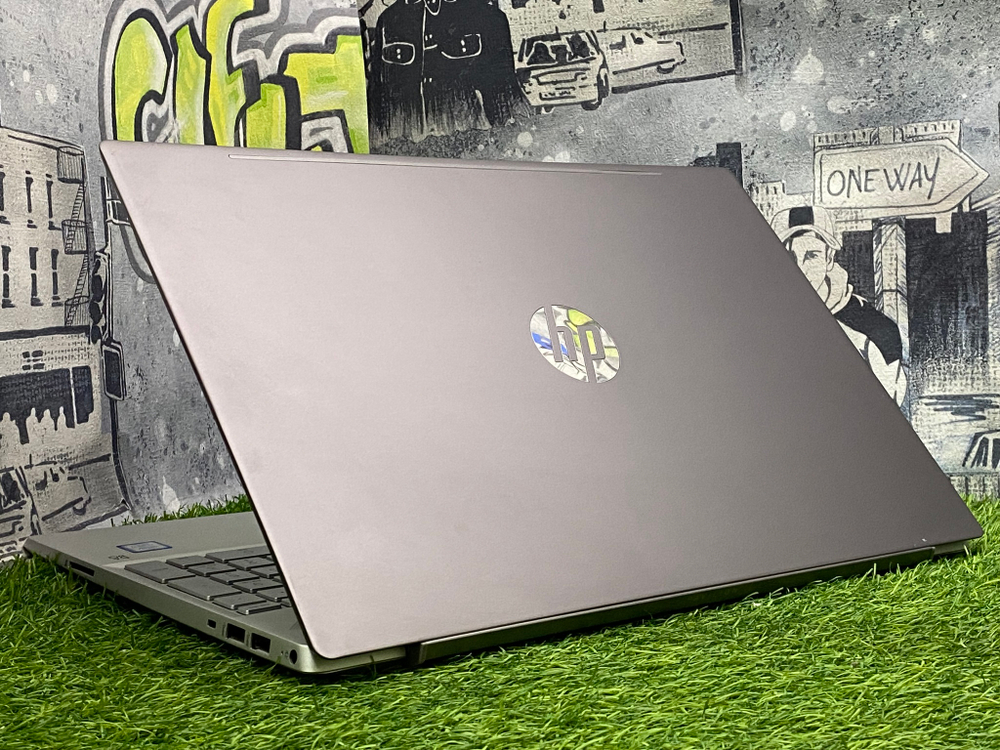 Ноутбук HP 15.6" i7-8550U/16GB/128GB SSD/1TB HDD/ Pavilon 4AG15UA[15-cs0064st]/Windows 10