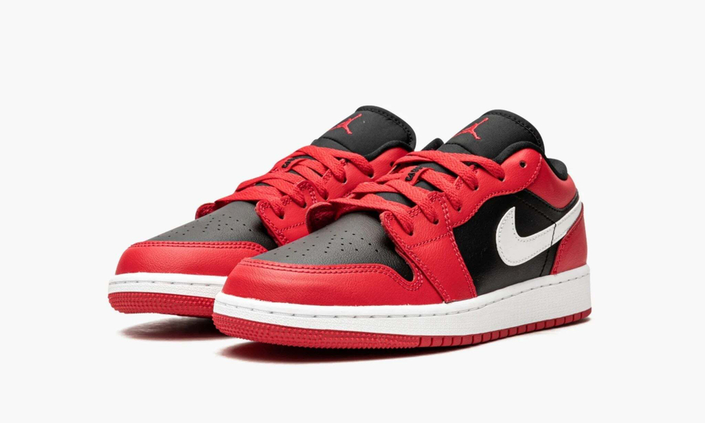 Air Jordan 1 Low GS "Black / Very Berry"