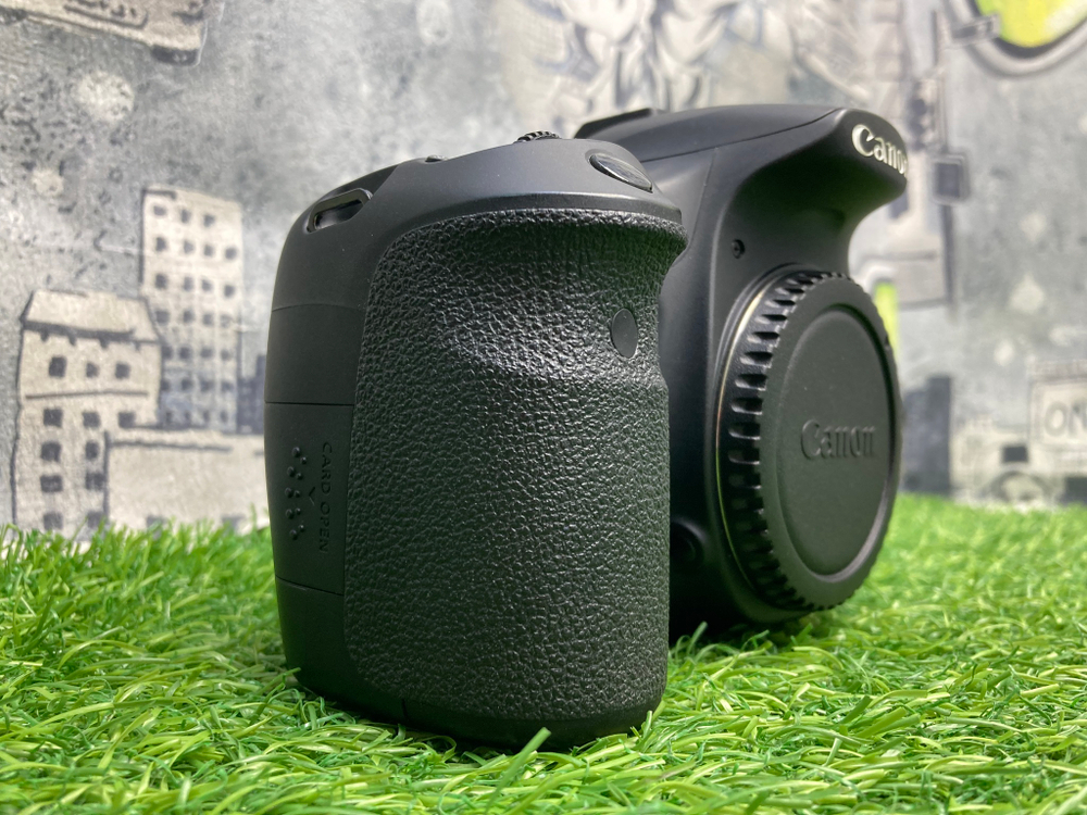 Canon EOS 60D 9.000 кадров