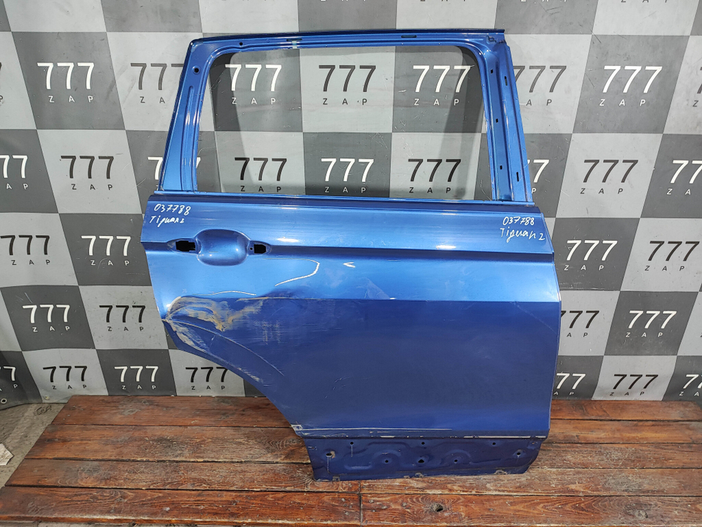 Дверь задняя правая Volkswagen Tiguan 2 16-нв Б/У Оригинал 5NA833056L