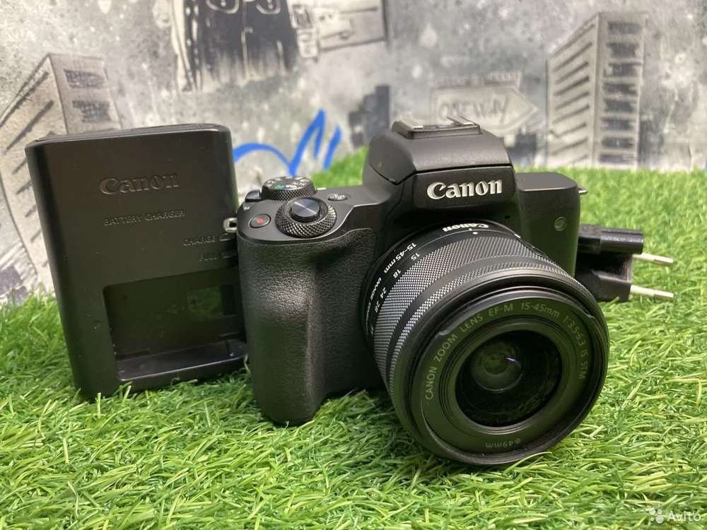 Canon EOS M50 Kit 15-45 mm