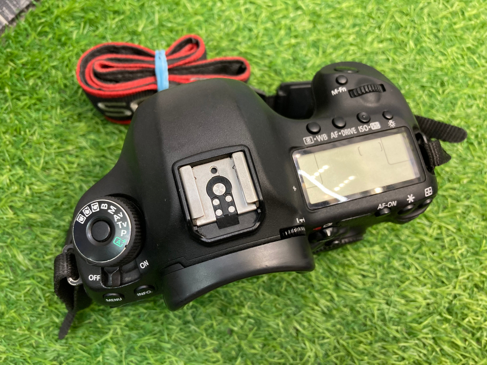 Canon EOS 5D Mark III 83.000 кадров