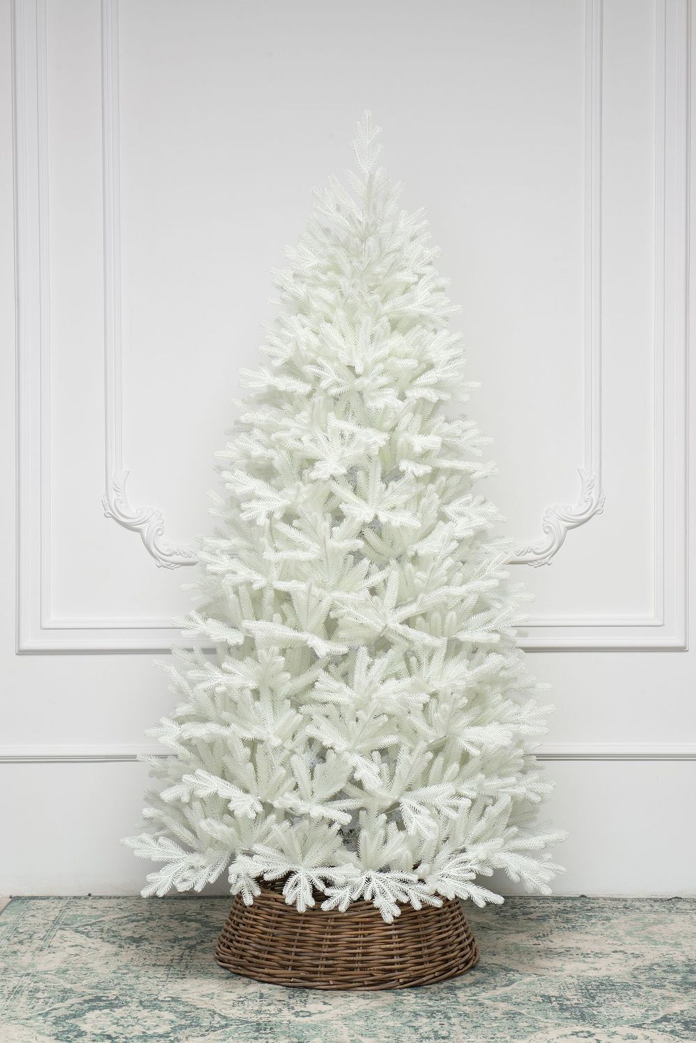 белая искусственная литая ель