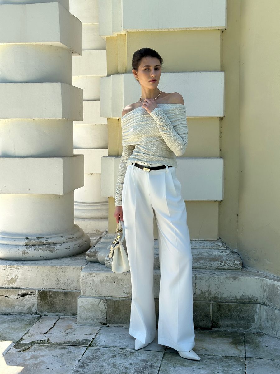 Брюки со складками широкие молочные