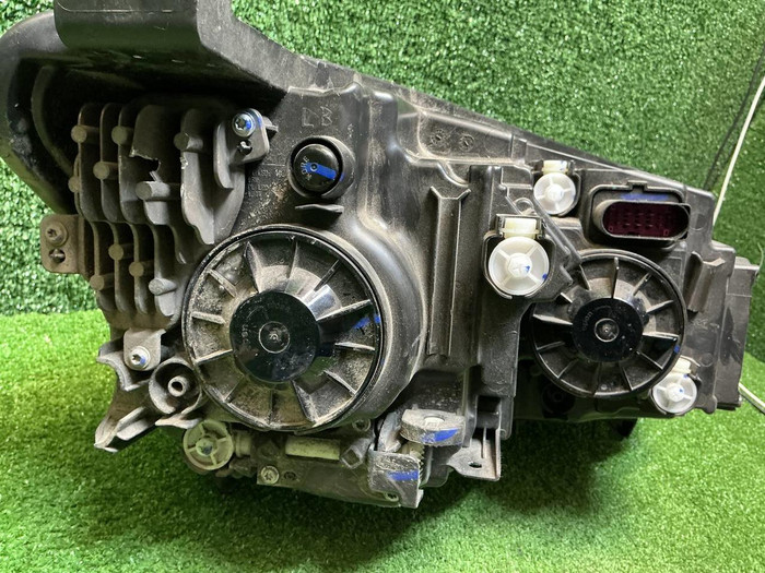 Битая Фара левая Geely Emgrand 2 (2021-н.в.) LED