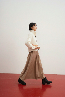 Юбка-трапеция, бежевая