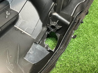 Стекло и корпус фары Toyota Camry xv70 (2017-2021)