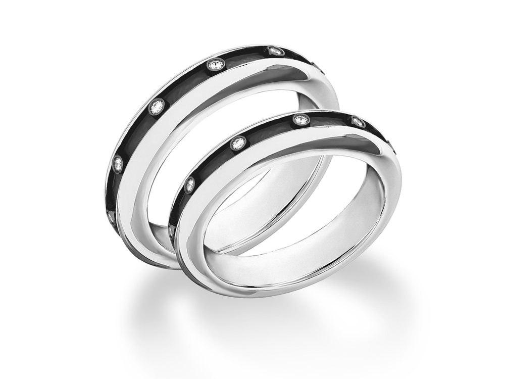 Обручальное кольцо в обрамлении из 12 бриллиантов