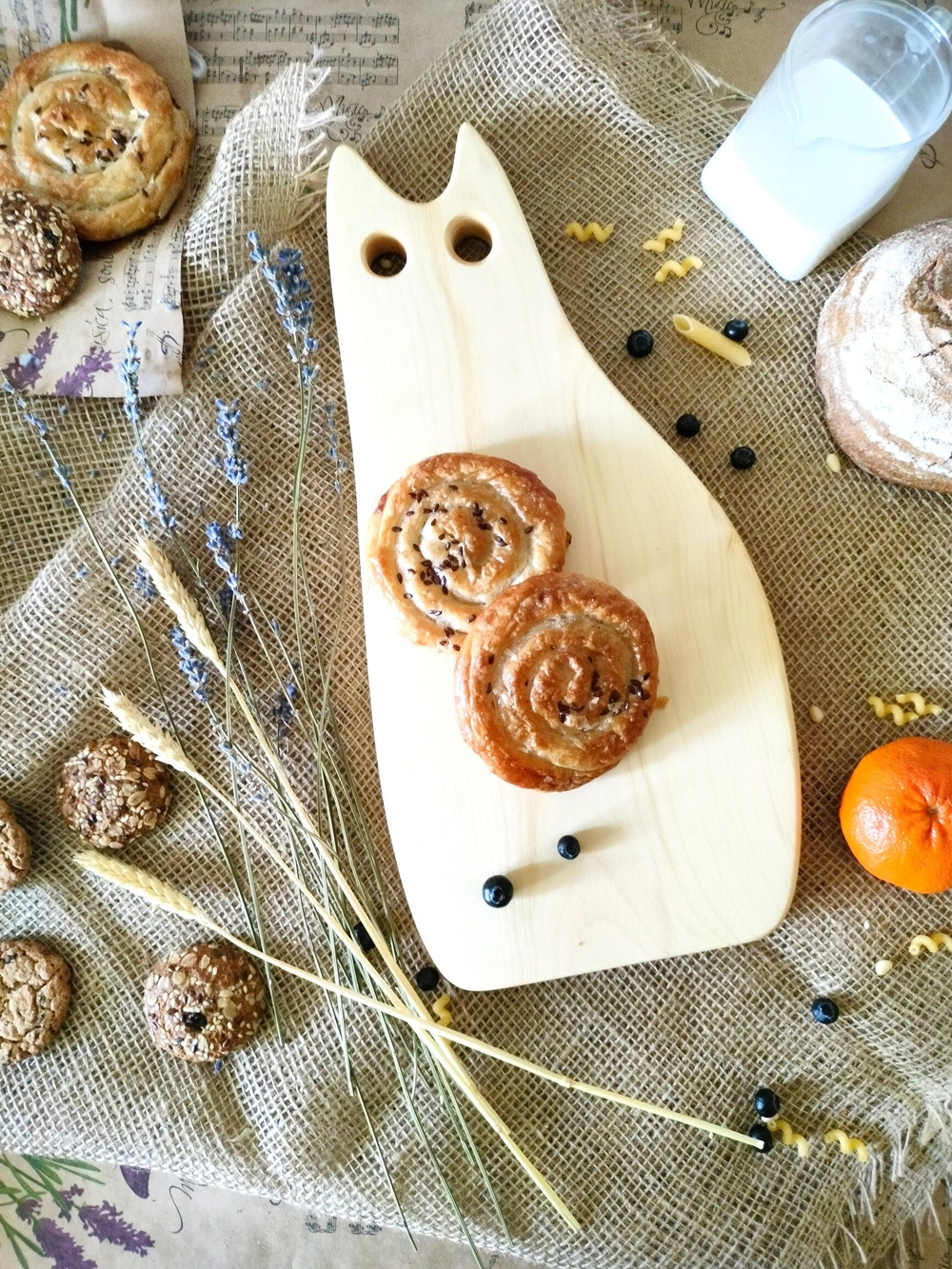 Доска разделочная из дерева сервировочная