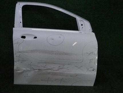 Дверь передняя правая Mercedes B w247 (2018-н.в.)