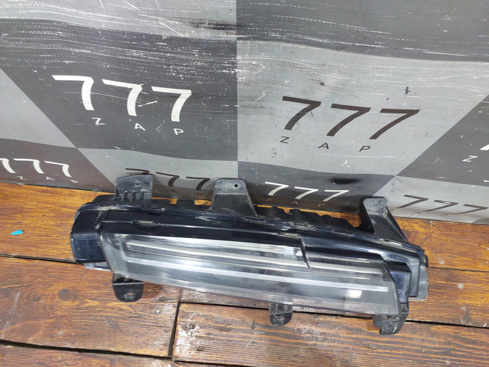 ДХО левый Cadillac Escalade 5 20-нв Б/У Оригинал 85117442