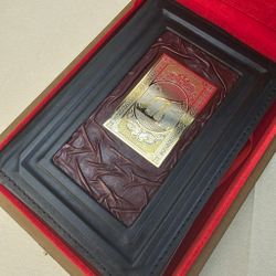 Ежедневник "Нефть/Подарок нефтянику" (златоустовская гравюра) из натуральной кожи со съемной обложкой  в футляре