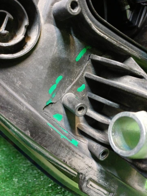 Фара правая Mercedes GLK X204 (2012-2015) ксенон