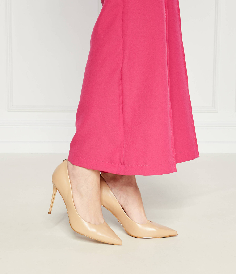 Кожаные туфли на шпильках Guess - бежевый(FLPSB6 LEA08)