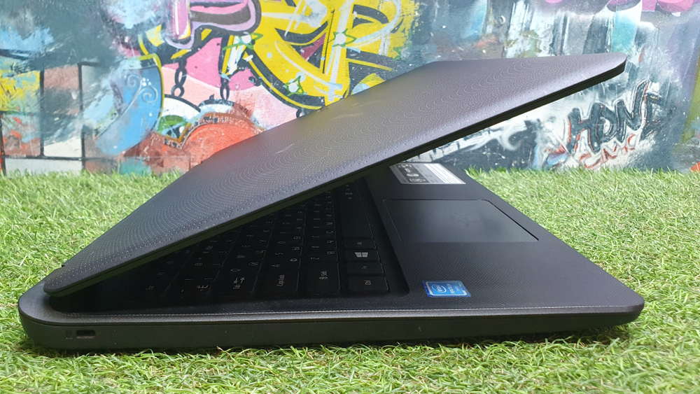 Ноутбук Acer Pentium/4Gb