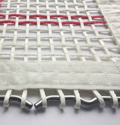 Сетка для батута соревновательная - плетеная прошитая тесьма (4х4мм) с ремнем - 427х214см