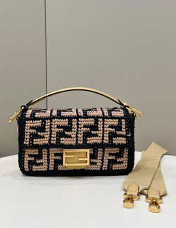 Fendi Baguette 27 cm