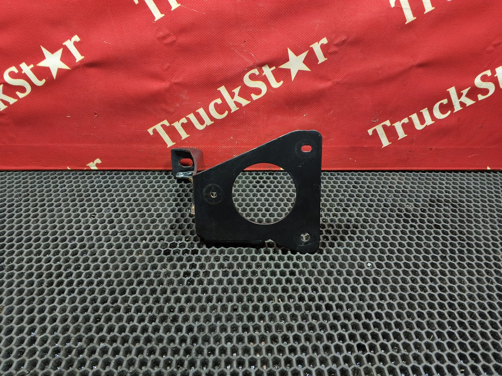 Кронштейн патрубка воздушного фильтра 2021г.