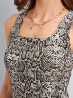 Майка летняя с принтом питон под пиджак