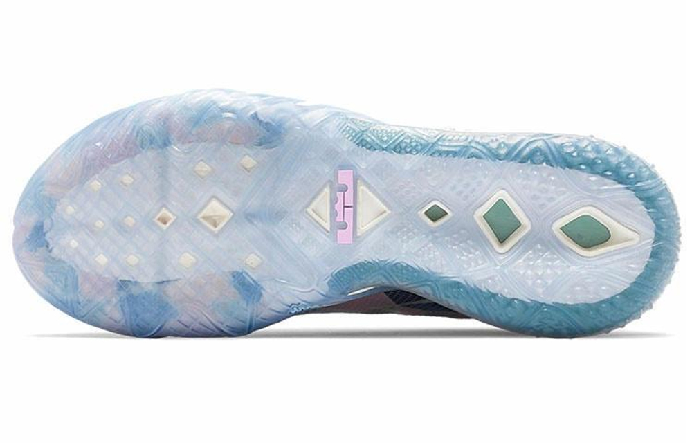 Кроссовки Nike Lebron 18