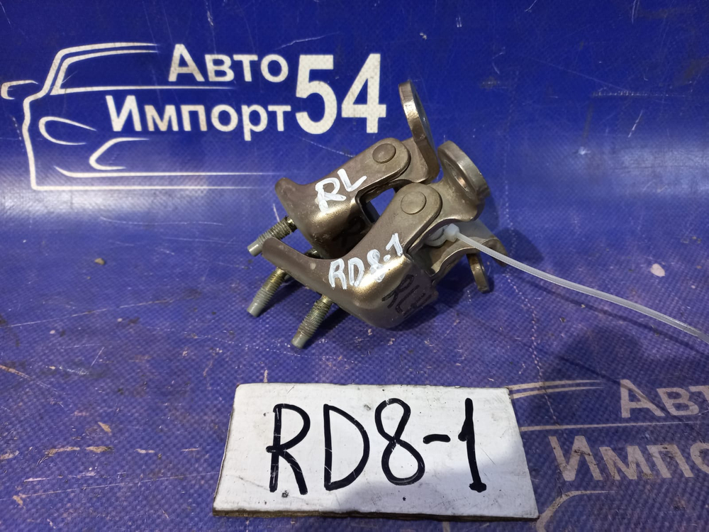 Петля двери задней левой Honda CR-V 2003