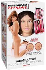 Большегрудая брюнетка с реалистичной вагиной и анусом Kneeling Nikki (Цвет: светлокожая брюнетка)